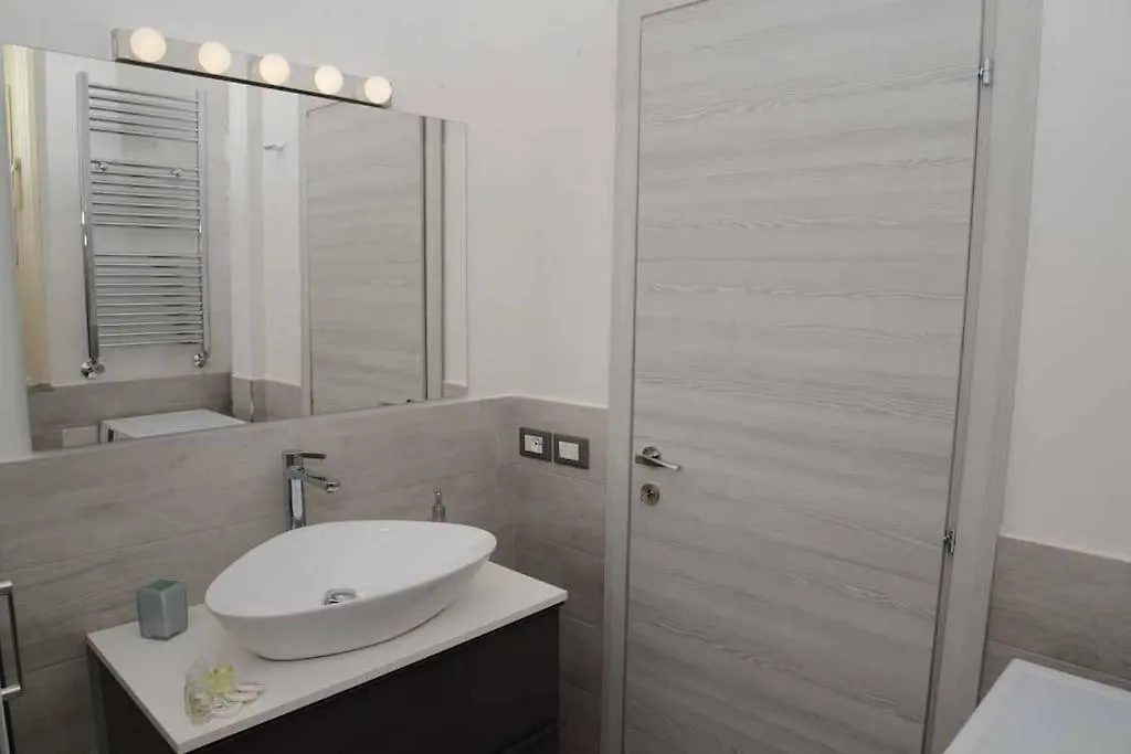 Casa E Appartamenti Per Vacanze Jenner Rome