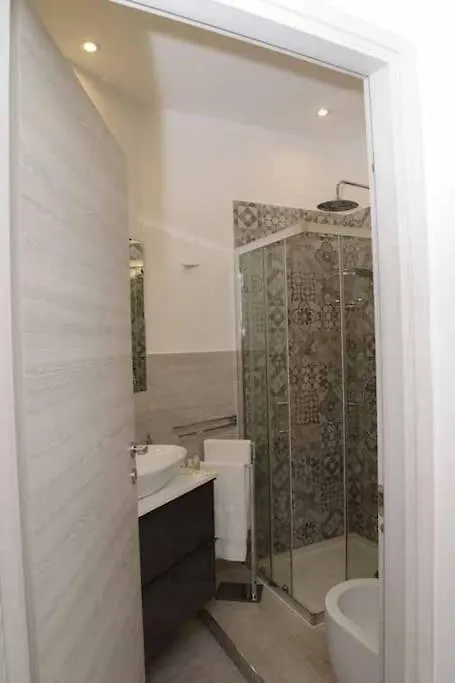 Casa E Appartamenti Per Vacanze Jenner Rome 0*,  Italy