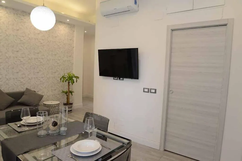 Casa E Appartamenti Per Vacanze Jenner Rome